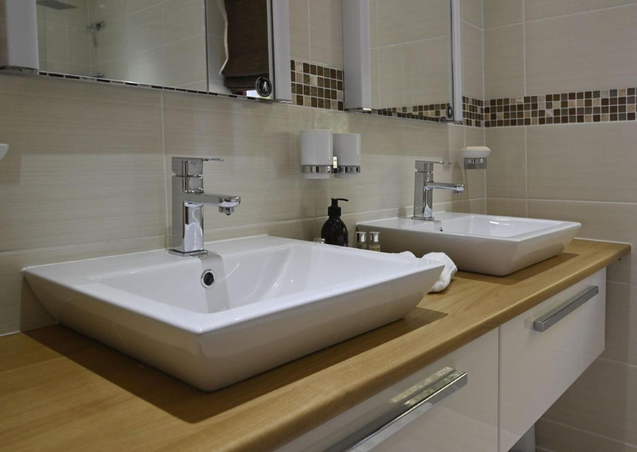 Hillcrest Villa Fort William Bagian luar foto